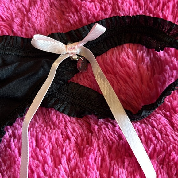 Sexy little things low rise vstring - Picture 2 of 4